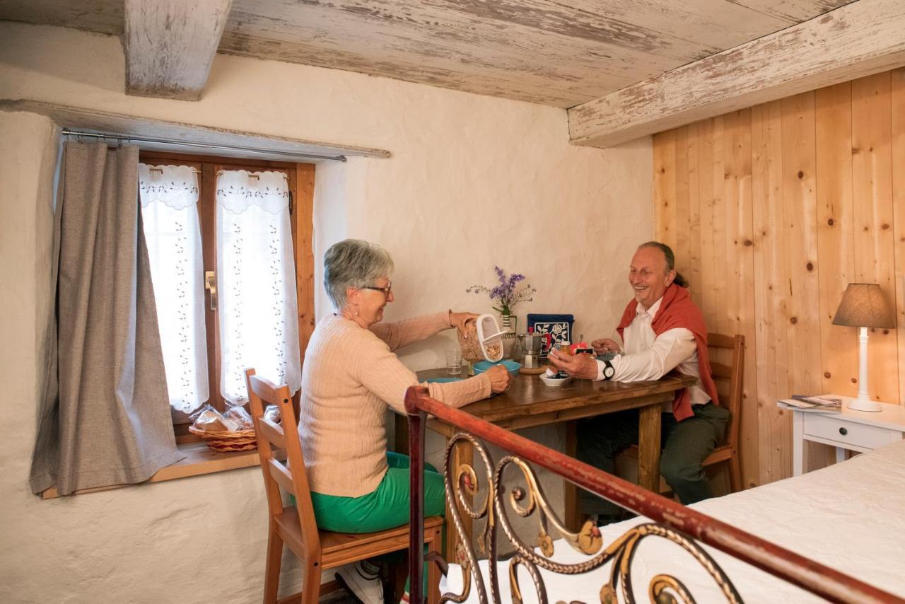 Anzino B&B Casa Quaroni מראה חיצוני תמונה