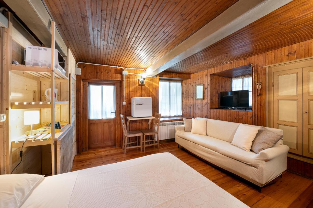 Anzino B&B Casa Quaroni מראה חיצוני תמונה